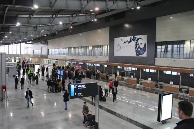 Masat anti-kovid në aeroportin e Shkupit