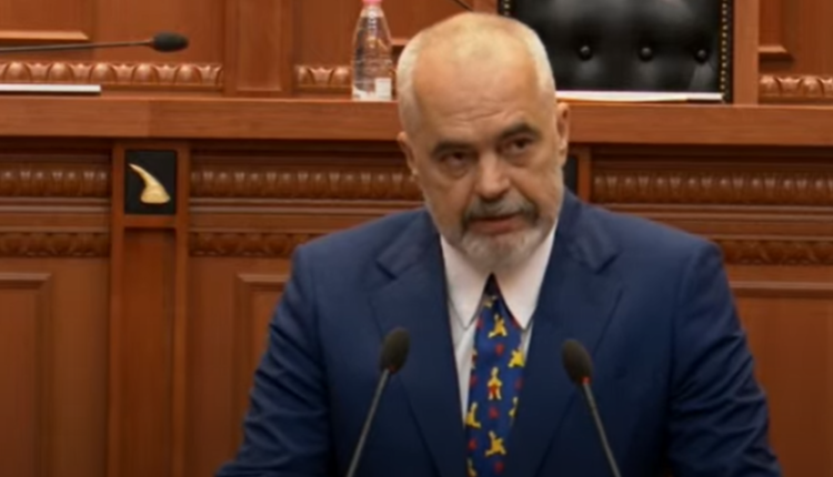 Shqipëria synon të rrisë pagën mesatare në 900 euro brenda dy viteve