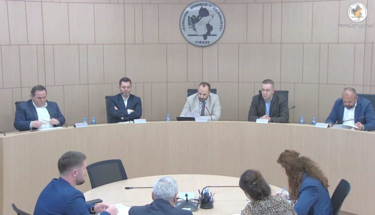 KAS rrëzon Berishën, nuk pranon ankimimin për regjistrimin e PD me emrin e Alibeajt