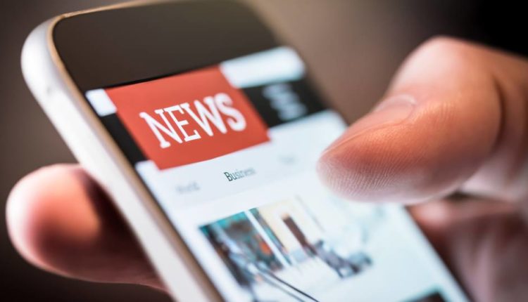 Meshkujt shqiptarë e përdorin internetin për të lexuar lajme e hyrë në rrjete sociale, femrat për email