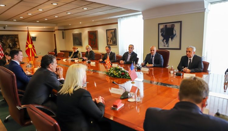 Takimi me Rubin/ Grubi: Përmes strategjive mbrojmë vendin dhe qytetarët nga dezinformatat