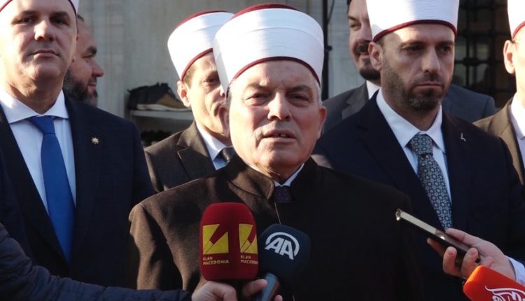 Shkup: Mesazhe paqeje dhe begatie nga Xhamia e Mustafa Pashës