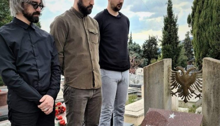 Dimitar Apasiev sqaron vizitën e tij te vari i Enver Hoxhës