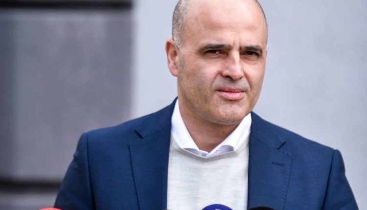 Kovaçevski i bindur se do të ndërtohet korridori 8 dhe 10D: Edhe tani ka punëtorë që punojnë mbi 40 orë në javë