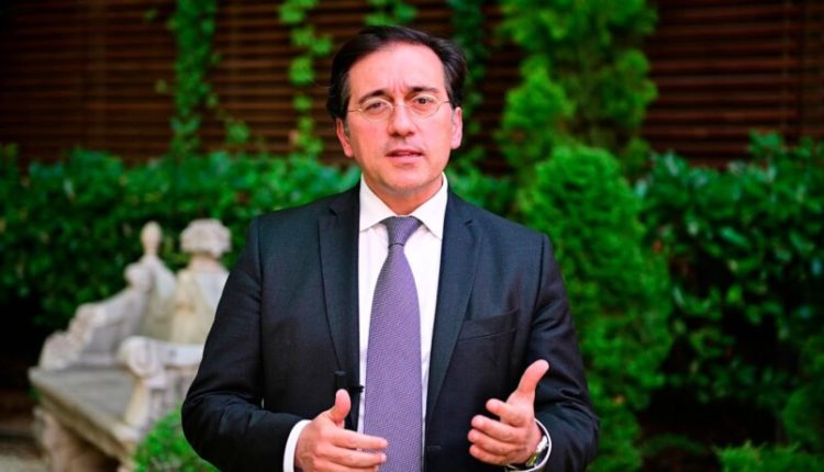 Albarez për vizitë në Shkup