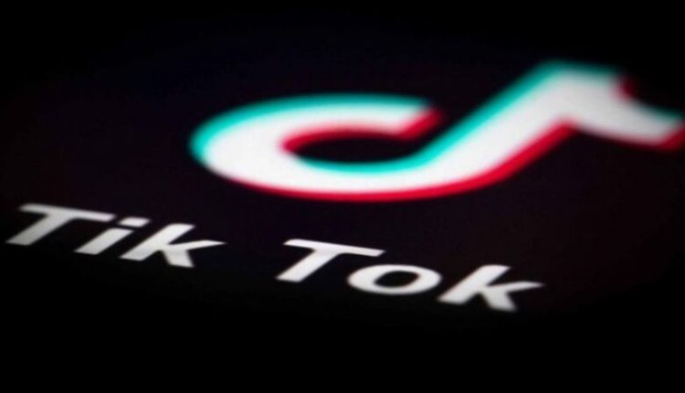 Ekspertët alarmojnë: Sfidat në platformën Tik-Tok po kalojnë çdo kufi