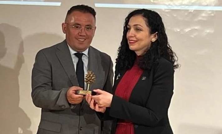 Asani: Mirë se erdhe presidente në atdheun etnik dhe gjeografik të Nënës Tereze!