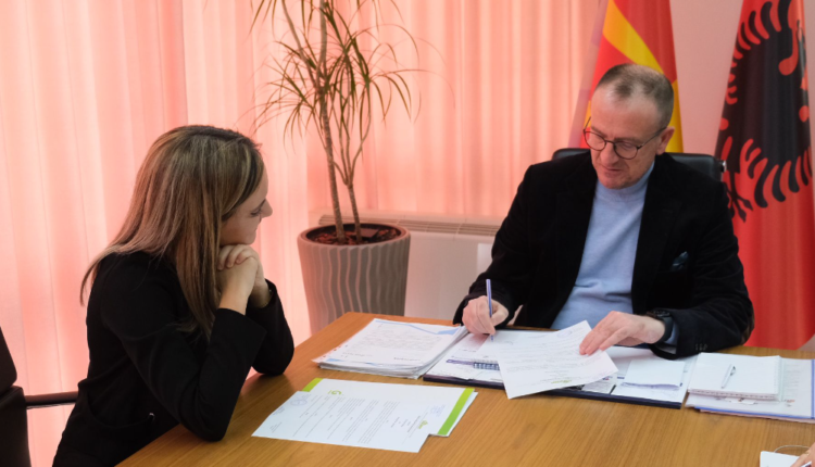 Komuna e Gostivarit nënshkroi Memorandum për bashkëpunim me Shoqatën për Zhvillim të qëndrueshëm dhe mbrojtjen e mjedisit “Go Green Shkup”