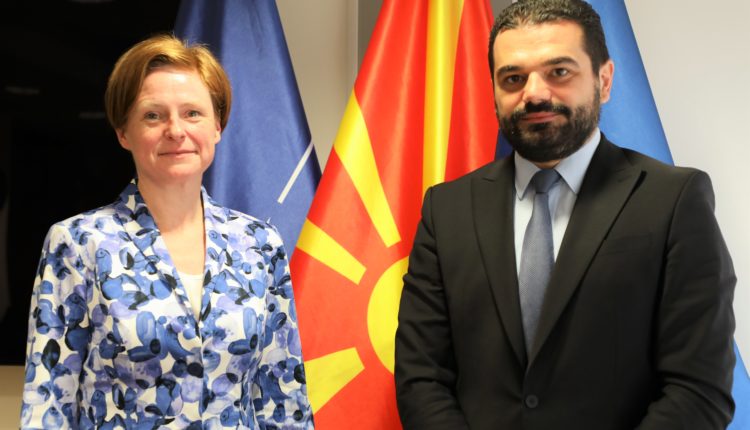 Ministri i Drejtësisë, Krenar Lloga, realizoi takim me Ambasadoren e re gjermane, Petra Dreksller