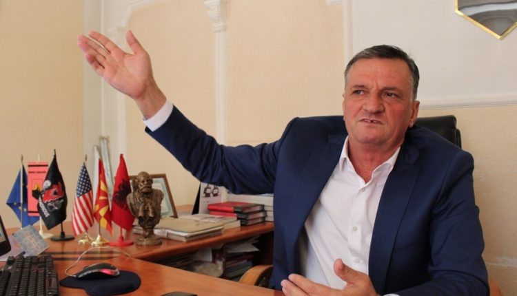 Ajvazi mohon akuzat e Ibrahimit: Nuk ka kërcënime! Ali Ahmeti është dashur të na ftojë, që mos të vijë deri te më e keqja
