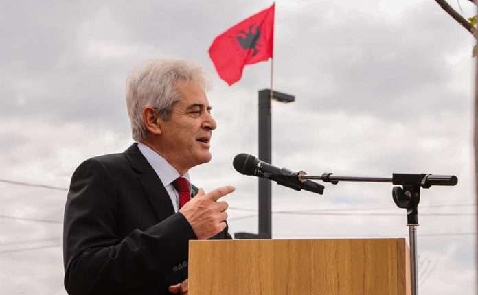 Ahmeti: Shtatorja e Fahri Fazliut po ngritet nga institucione për të cilat dha jetën (VIDEO)