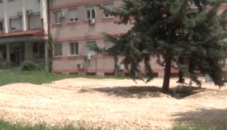 Ndërtimi pa leje te Poliklinika në Bit Pazar / Prokuroria kërkon paraburgim për dy persona, ja çka vendosi gjykata