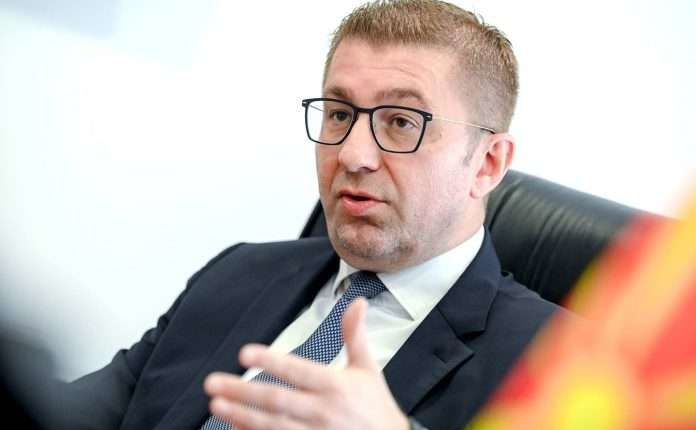 Mickoski: VMRO nuk do të pranojë ndryshimin e Kushtetutës