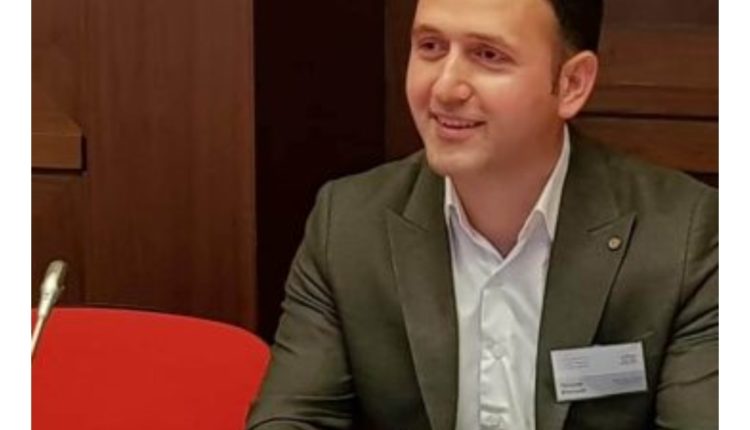 Dr. Rexhep Memedi, mjeku që njihet për mikpritje të ngrohtë dhe të sinqertë ndaj pacientëve (FOTO)