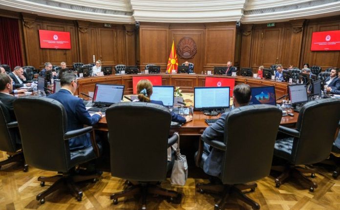 Qeveria miratoi rekomandime për shkollat, me qëllim rritjen e sigurisë në godinat e arsimit