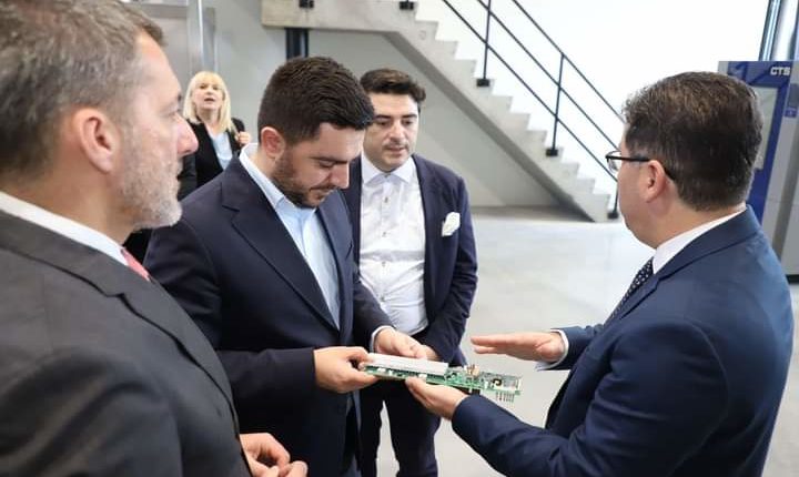 Ministri Bekteshi me lajm të mirë për Kërçovën: 40 milion euro investim, 600 vende të reja të punës