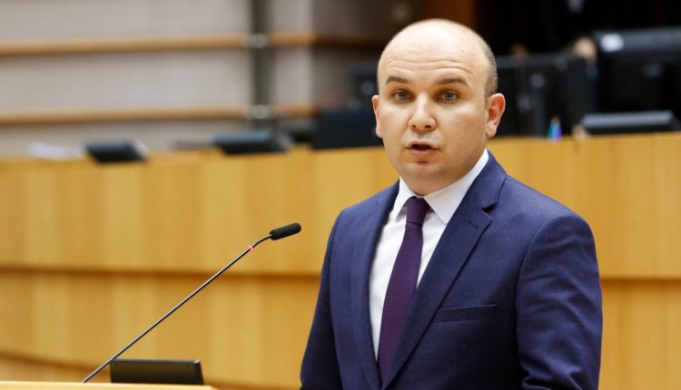 Kyuchyuk: Brenda dy javësh do të dorëzohet në Kuvend propozimi për ndryshimet kushtetuese në RMV