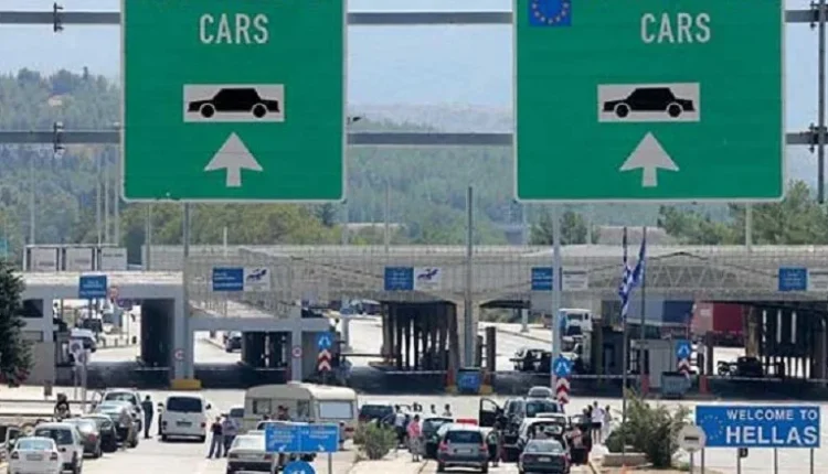 Në pikën kufitare Bogorodica duhet të prisni rreth 30 minuta për të dalë nga vendi