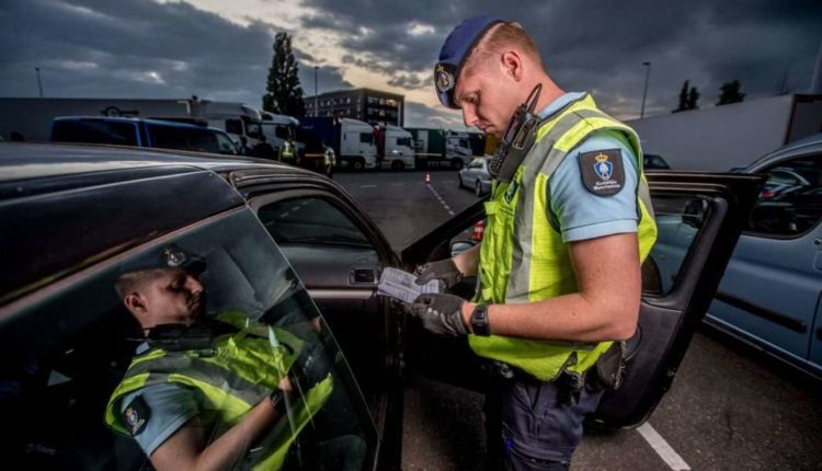 Shtetasi i Maqedonisë ka vozitur 16 vjet pa patentë shoferi në Austri