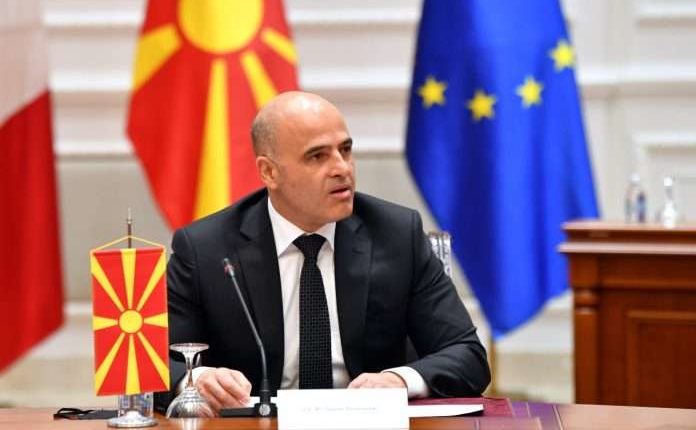 Kovaçevski: Të rinjtë duhet ta ndërtojnë të ardhmen e tyre në shtëpi, të gjithë e kemi obligim t’ua mundësojmë