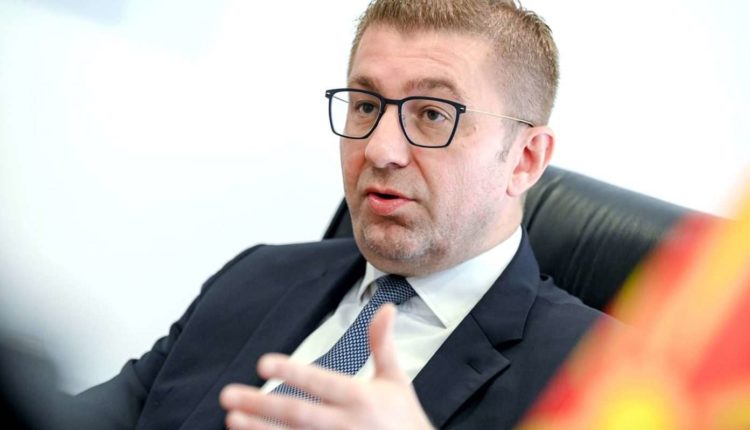 Mickoski për korridoret: Gabimet eventuale në projekt do t’i paguajmë ne