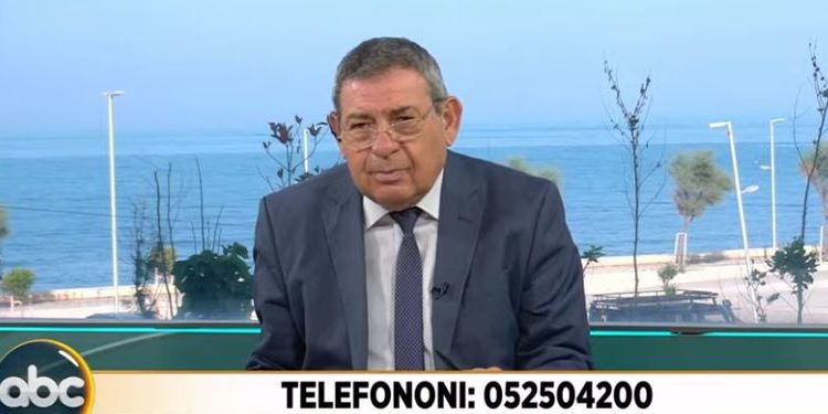 “Zoti duhet ta kishte eliminuar Sali Berishën me krimet e 30 viteve”, revoltohet qytetari: Na çmendi
