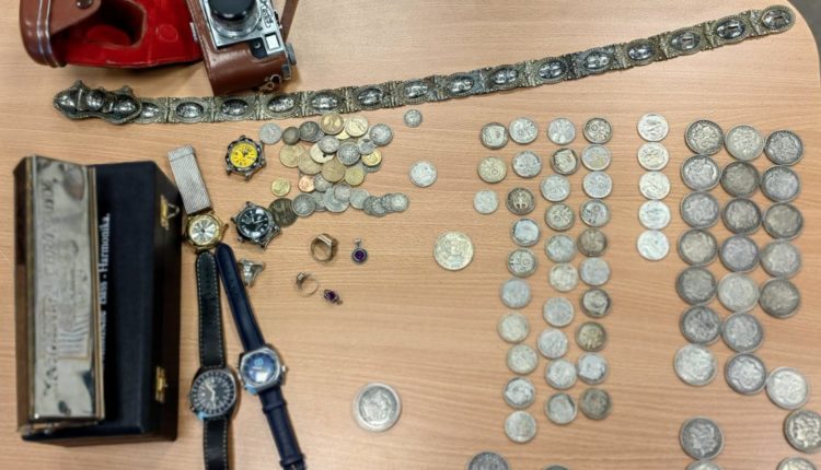 Drejtoria e Doganave në RMV konfiskon monedha të vjetra me vlerë mbi dy milion denarë