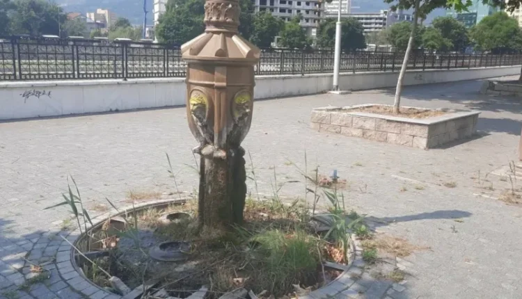 Shumica e çezmave publike në Shkup nuk funksionojnë!
