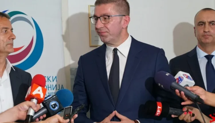 Kundër ndryshimeve kushtetuese! Mickoski: Zgjidhja të shkojmë në zgjedhje
