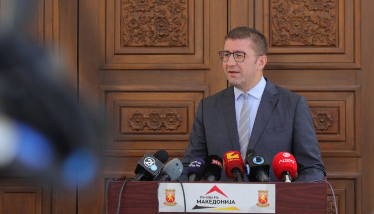 Mickoski: Deklarata e Xhaferit konfirmoi se nuk ka shumicë parlamentare për ndryshime kushtetuese