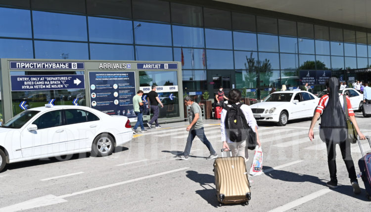 Nëse vini në Shkup me Aeroplan, ja kush ju pret