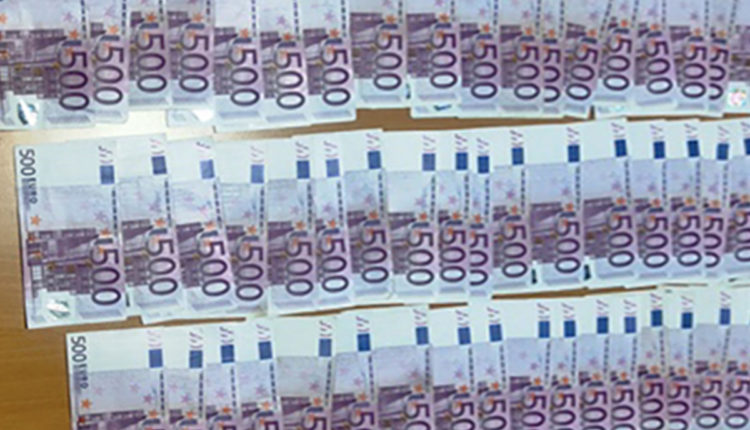 Dogana e Maqedonisë së Veriut konfiskoi 27.000 euro “cash”