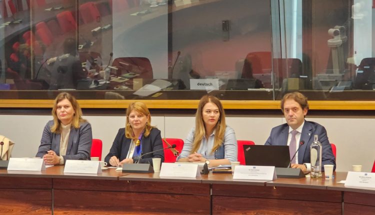 Shukova nga Brukseli: Jemi të gatshëm të marrim pjesën tonë të përgjegjësisë