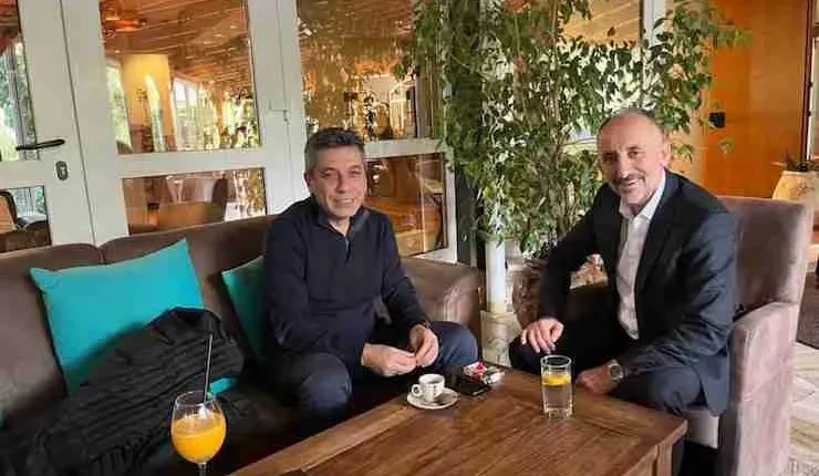 Bejta: Ja pse i ndamë rrugët me Mexhitin