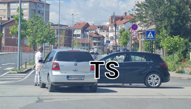 Mungesa e rrethit apo semaforëve në ” Bllagoja Toska” çdo ditë ka ndeshje