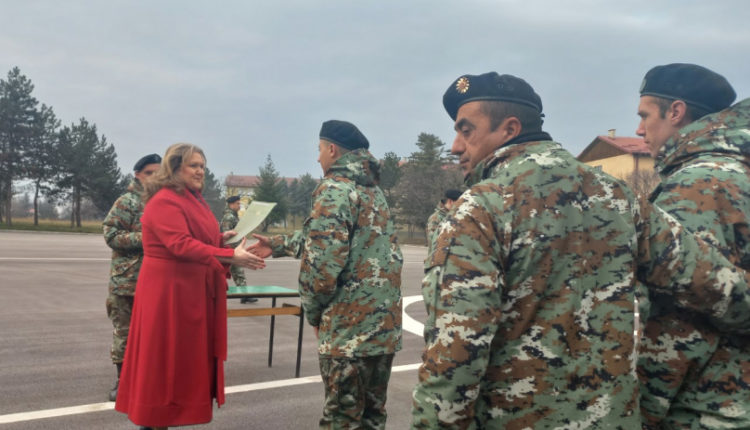 100 ushtarë do të marrin pjesë në misionin humanitar