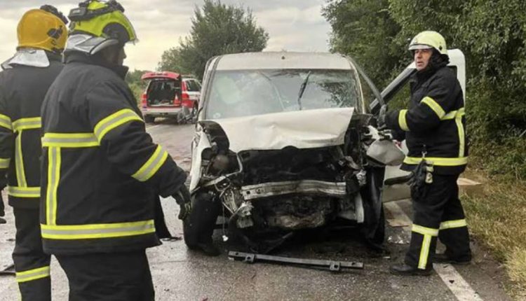 Tragjedi në Maqedoni, dy të vdekur nga aksidenti mes katër veturave