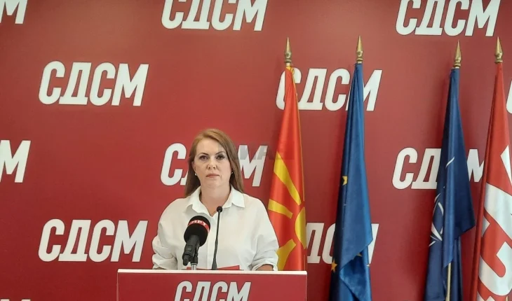 Nikolloska: Opozita t’i bashkëngjitet bllokut proevropian dhe të japë mbështetje për ndryshimet kushtetuese