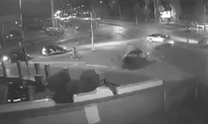I riu nga Shkupi vdiq në aksidentin te udhëkryqi mes Shuto Orizares dhe Butelit: Dy vetura u përplasën dhe njëra goditi këmbësorin
