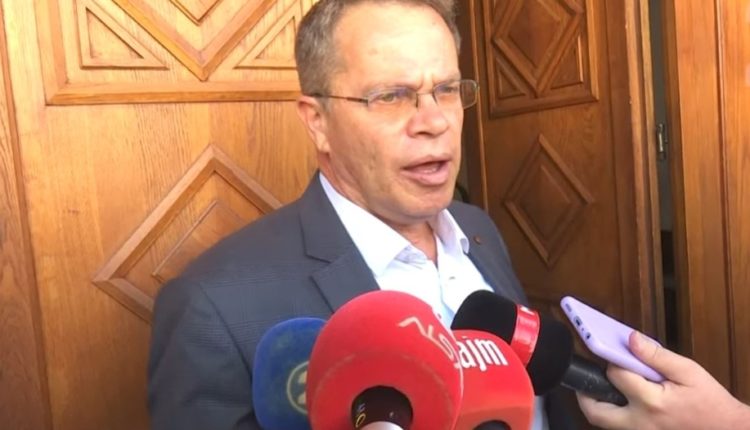 A është deputet i Alternativës? Ismaili: Tani për tani, po!