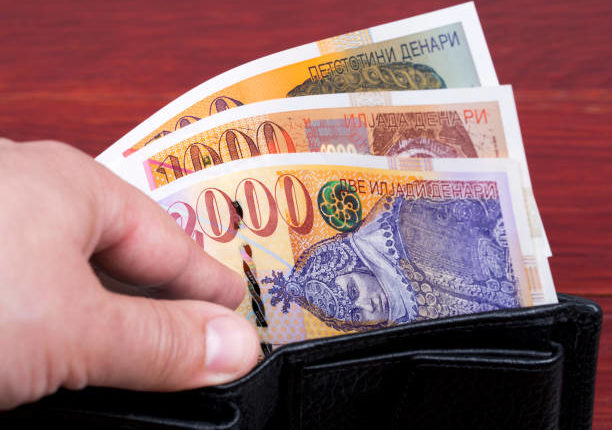 Maqedoni, rreth 90.000 persona marrin pensionin më të ulët, që nuk kalon 12 mijë denarë