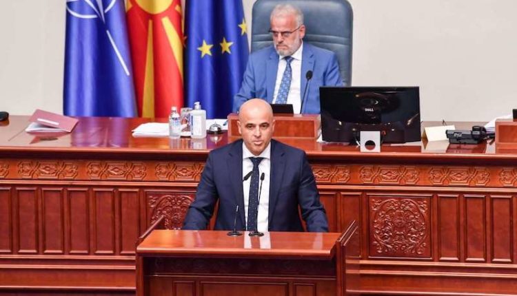 VMRO-DPMNE: Nuk do të ketë ndryshime kushtetuese, Kovaçevski si ka deputetët