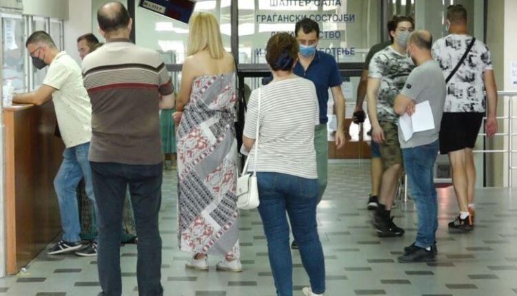Në Shkup, termini për dokumente është në dhjetor, në qytetet e tjera në shtator