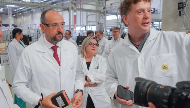 Bytyqi në Frankfurt: Nënshkruam marrëveshjen për një investim të ri gjerman prej 65 milionë euro