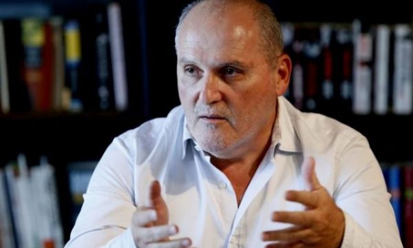 Surroi: Gabim, edhe nderimi i paramilitarëve shqiptarë të Kumanovës dhe paramilitarëve serbë të Banjskës