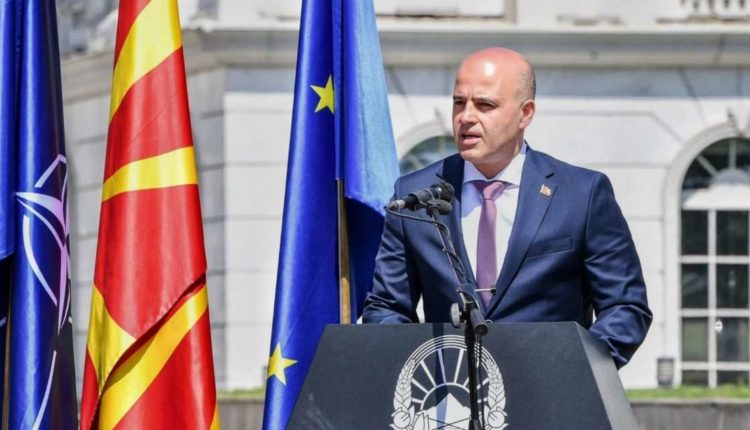 Kovaçevski: Në komunat e drejtuara nga LSDM janë realizuar mesatarisht mbi 53 për qind të projekteve të premtuara