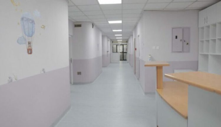 Vdes një fëmijë dy vjeçar në Klinikën e Shkupit