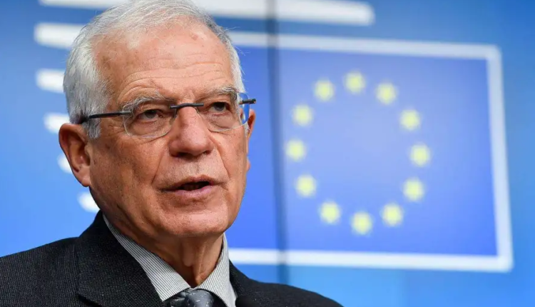Borell i bën thirrje Serbisë ta tërheqë ushtrinë nga kufiri me Kosovën