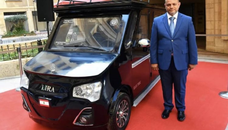 Libani po përgatit makinën e tij, do të lëvizë me energjinë e Diellit