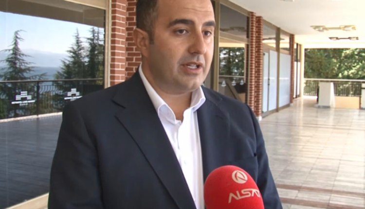 Pret ta shkelë ligjin për herë të tretë? – Shaqiri nuk ia merr kompetencat Merkos